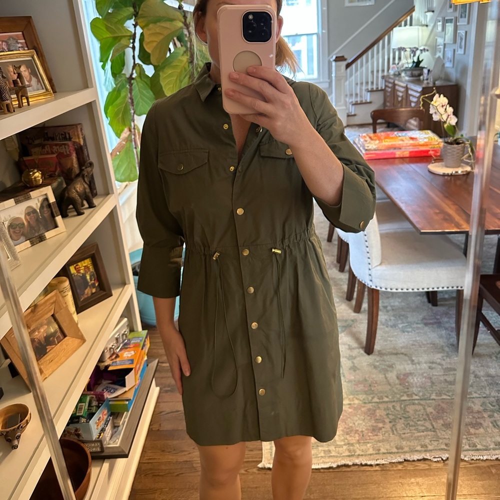 Gretchen Scott green snappy dress size small
